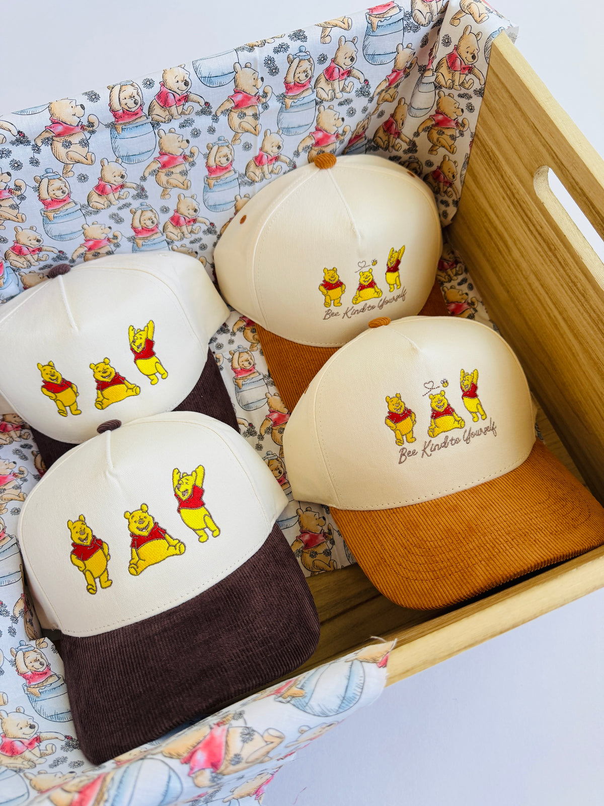 3 LITTLE BEARS HAT