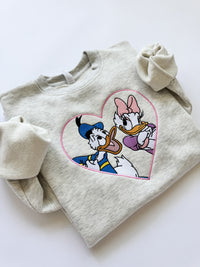 DUCKS IN LOVE CREW NECK