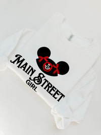 M - STREET RED BOW CREW NECK