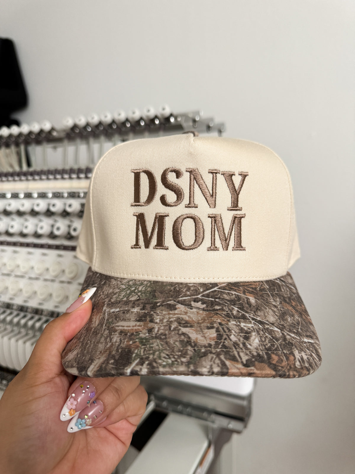 NEUTRAL DSNY HAT